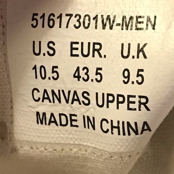 Levi’s low top canvas sneakers size 10.5 like new never worn. - Picture 10 of 10